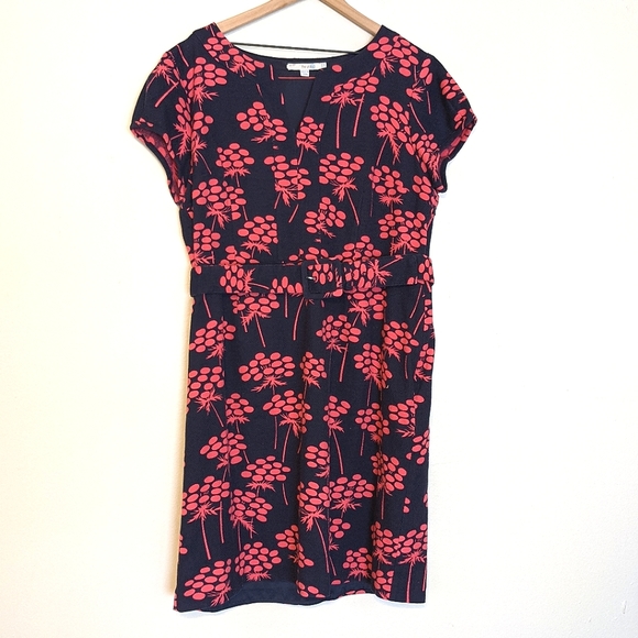 Boden Dresses & Skirts - Boden Floral Belted Dress sz 16R